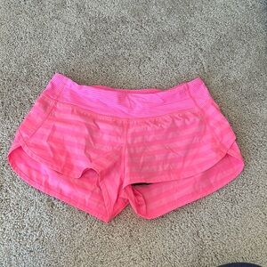 Lululemon Speed Up Low-Rise Lined Shorts 2.5”